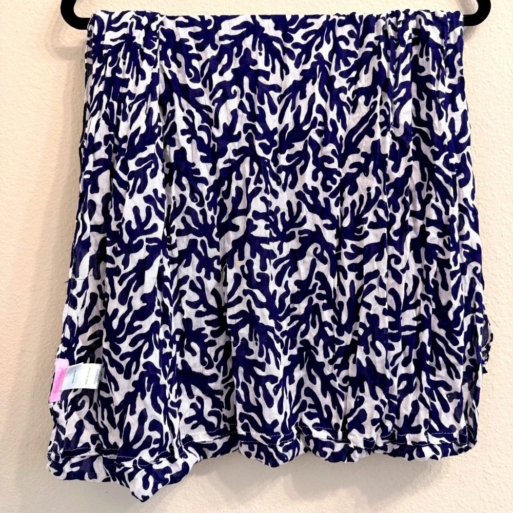 Lilly Pulitzer Murfee Infinity Scarf Blue White Coral Print Rayon 34
